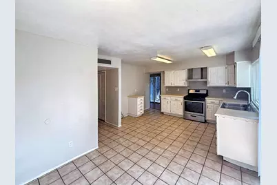 10238 White Elm Road, Dallas, TX 75243 - Photo 8