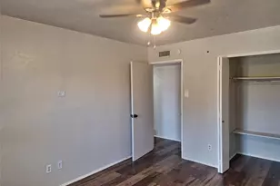 10238 White Elm Rd, Dallas, TX 75243 - Photo 18