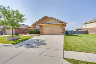 1229 Walnut Cliff Ct, Fort Worth, TX 76179 - Photo 4