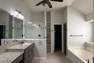 2 Mistywood Ct, Mansfield, TX 76063 - Photo 18