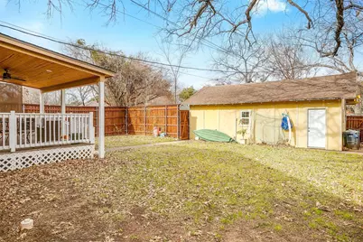 1617 Forest Park Boulevard, Fort Worth, TX 76110 - Photo 32