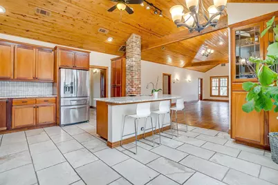 1617 Forest Park Boulevard, Fort Worth, TX 76110 - Photo 8