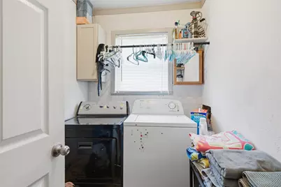 307 W Goddard Street, West, TX 76691 - Photo 8