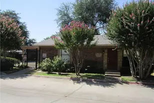 5700 Cedar Creek Dr, Benbrook, TX 76109 - Photo 8