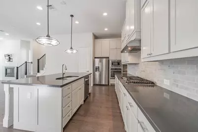 8075 Sunflower Lane, Dallas, TX 75252 - Photo 8