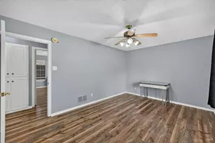 209 Pafford St, Justin, TX 76247 - Photo 24