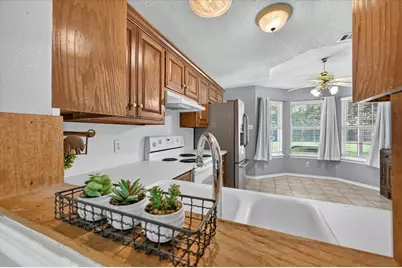 209 Pafford Street, Justin, TX 76247 - Photo 8