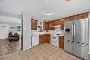 209 Pafford St, Justin, TX 76247 - Photo 10