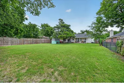 209 Pafford Street, Justin, TX 76247 - Photo 34