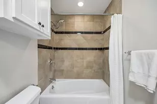 9946 Vistadale Dr, Dallas, TX 75238 - Photo 24