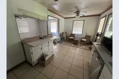 720 E Marshall Avenue, Cooper, TX 75432 - Photo 4
