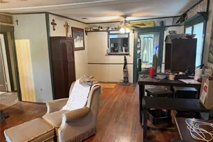 1007 S Bassett St, Eastland, TX 76448 - Photo 2