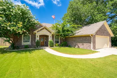712 Spring Meadow Street, Stephenville, TX 76401 - Photo 1