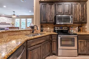 712 Spring Meadow St, Stephenville, TX 76401 - Photo 14