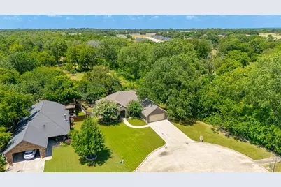 712 Spring Meadow Street, Stephenville, TX 76401 - Photo 36