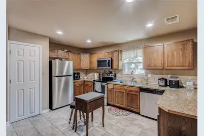 104 Richard Lane, Azle, TX 76020 - Photo 2