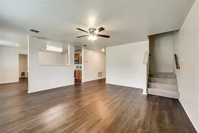 1109 Boxwood Drive, Crowley, TX 76036 - Photo 6