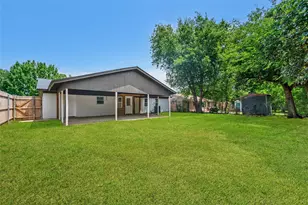 341 Lena Ln, Burleson, TX 76028 - Photo 26