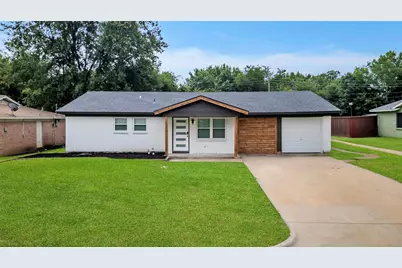 341 Lena Lane, Burleson, TX 76028 - Photo 1