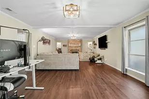 325 Clary Dr, Mesquite, TX 75149 - Photo 6