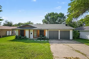 325 Clary Dr, Mesquite, TX 75149 - Photo 1