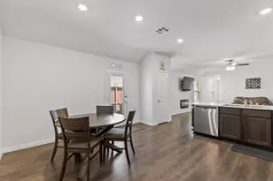 3916 Oak Crk Cir, Denison, TX 75020 - Photo 10