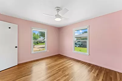 2208 N 44th Street, Waco, TX 76710 - Photo 18