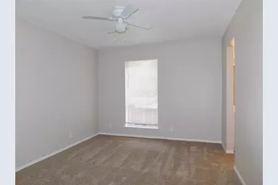 1915 Kingswood Court, Denton, TX 76205 - Photo 20