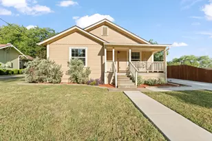 102 S 4th St, Grandview, TX 76050 - Photo 1