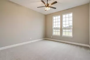 991 Hulen, Crowley, TX 76036 - Photo 20