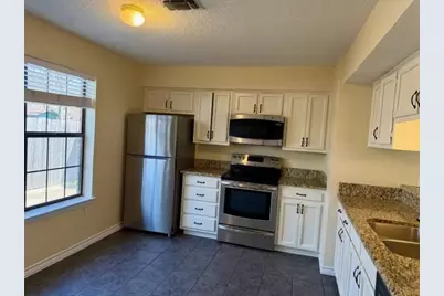 716 W Mulberry Street #1C, Denton, TX 76201 - Photo 16