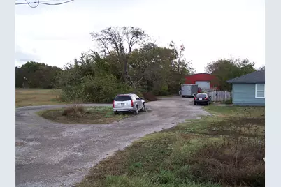 802 N Powell Parkway, Anna, TX 75409 - Photo 2