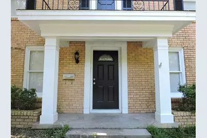 2309 Pembroke Drive #B, Fort Worth, TX 76110 - Photo 2
