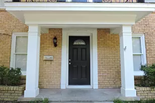 2309 Pembroke Dr, Fort Worth, TX 76110 - Photo 2