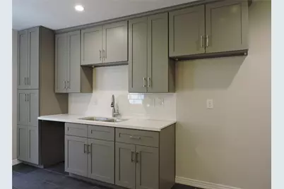 2309 Pembroke Drive #B, Fort Worth, TX 76110 - Photo 8
