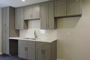2309 Pembroke Dr, Fort Worth, TX 76110 - Photo 8