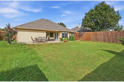708 Hillcrest Drive, Cleburne, TX 76033 - Photo 32
