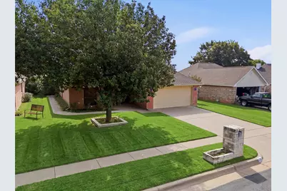 708 Hillcrest Drive, Cleburne, TX 76033 - Photo 26