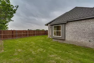 8247 Heritage Glen Dr, Red Oak, TX 75154 - Photo 36