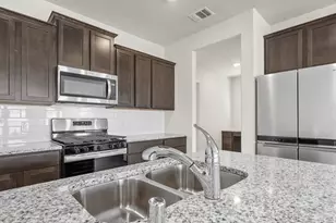 435 Epiphany Ln, Lavon, TX 75166 - Photo 2