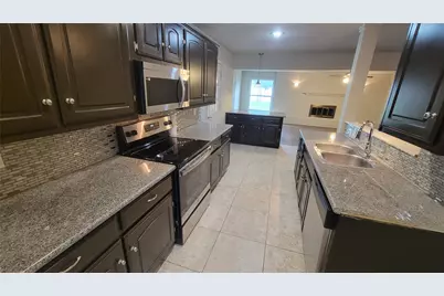 5613 Ammons Street, Haltom City, TX 76117 - Photo 2