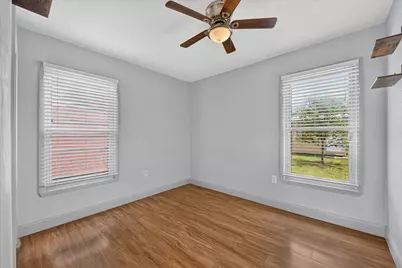 2344 Beaumont Street, Fort Worth, TX 76106 - Photo 8
