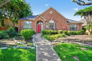 1645 Castle Pines Dr, Frisco, TX 75036 - Photo 8