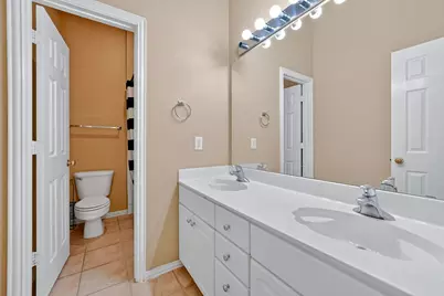 1645 Castle Pines Drive, Frisco, TX 75036 - Photo 32