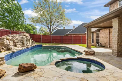 2700 Timberwood Drive, Flower Mound, TX 75028 - Photo 2