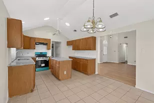 945 McGehee Ave, Cedar Hill, TX 75104 - Photo 10