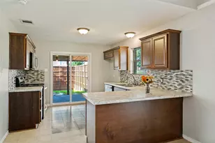 1712 E Peters Colony Rd, Carrollton, TX 75007 - Photo 8
