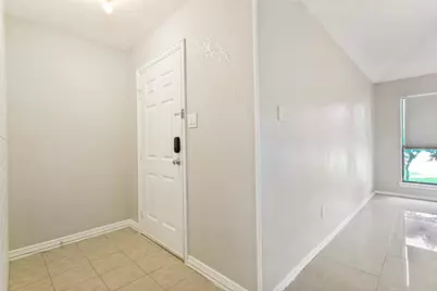 1712 E Peters Colony Road, Carrollton, TX 75007 - Photo 4