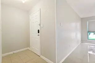 1712 E Peters Colony Rd, Carrollton, TX 75007 - Photo 4