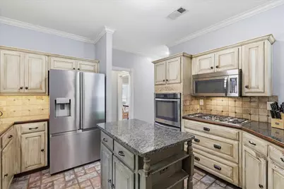 1604 Fairhaven Drive, Mansfield, TX 76063 - Photo 6